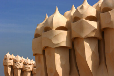 没有什么比我爱你 更让我崇拜你 To Gaudi。 - Summer ‘❤’ The Guards of Gaudi's Memory