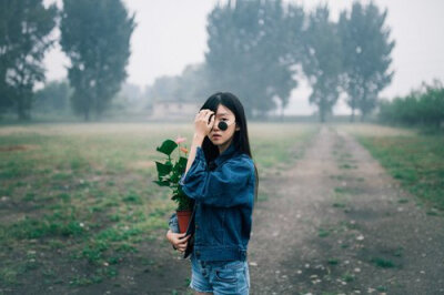 我们每个人心里都有一个影子