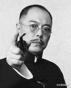 问：东北人斗殴69%的原因是啥？A：你瞅啥？B：瞅你咋的？用一句话来总结：只是因为在人群中多看了你一眼！「转」