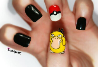 Pokemon Nail Art - Psyduck .