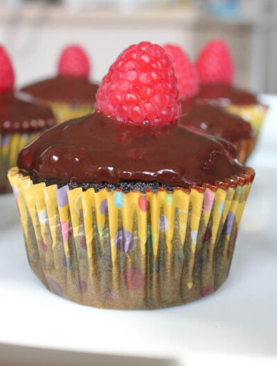 Chocolate Raspberry Cupcakes with Chocolate Ganache