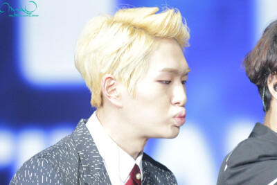 ONEW