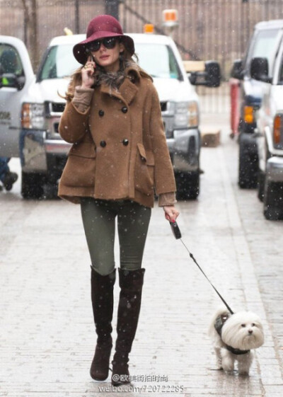 Olivia Palermo and her lovely dog