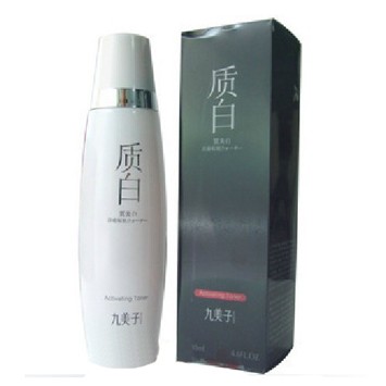 正品 质美白樱肌雪颜乳100ml