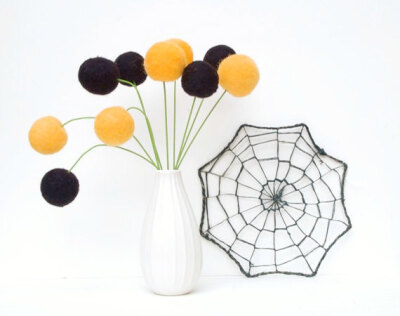 Halloween Felt Flowers, Craspedia Billy Button Balls, Wool Autumn Fall Home Decor decorating Orange and Black Spiderweb