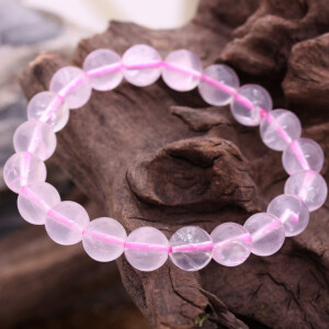 水晶。纯粹美。