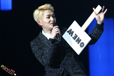 ONEW