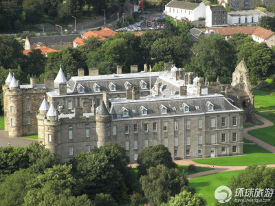 霍利鲁德豪斯宫（Holyroodhouse Palace）——爱丁堡。