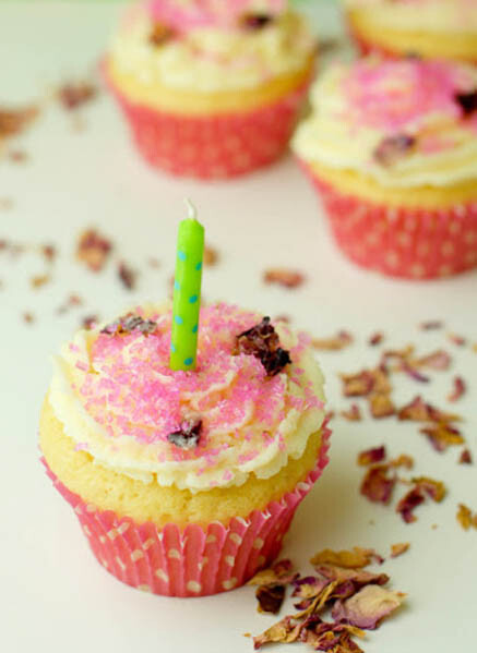 Gluten-Free Vanilla Cupcakes Filled With Rose Cream