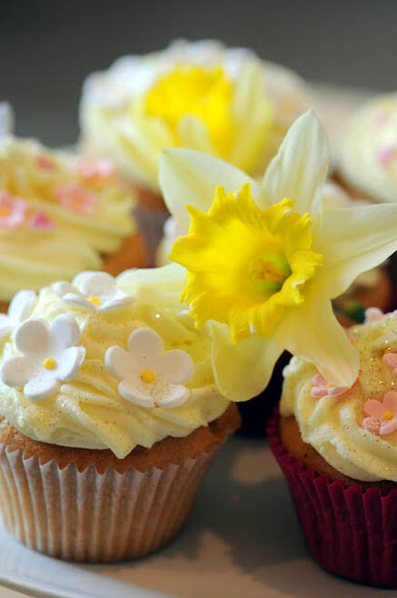 Lemony Spring Cupcakes