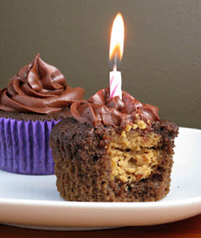 Chocolate Peanut Butter Cupcakes with Chocolate Frosting