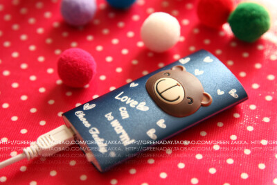 ♦GREEN ZAKKA♦创意日用 气质巧克力熊USB充电移动蓄电暖手器宝
