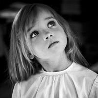 欧美黑白萌小孩头像