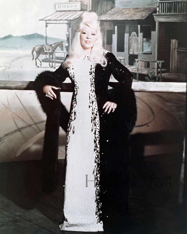 梅·韦斯特 (Mae West) 《永远的媚拉》Myra Breckinridge(1970)