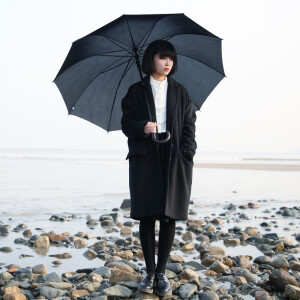 蛋挞家轻复古秋冬黑色廓型设计款高品质长款加厚保暖羊毛呢大衣