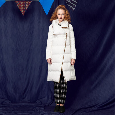 原创设计圣诞中长款白色加厚羽绒服2013秋冬季大翻领修身女装品牌。