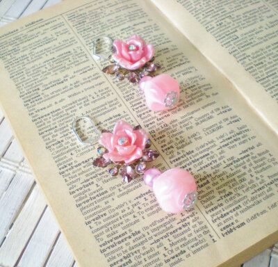 Pink Bejeweled Flower Earrings by RetroRevivalBoutique