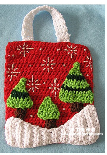 Crochet: Trees With Snow Gift bag