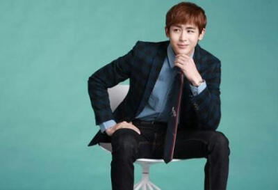 【PIC】131227 #Nichkhun# BENCH FB更新图片7P cr：BENCH FB #Nichkhun宁静致远 微笑面对# (超级帅)