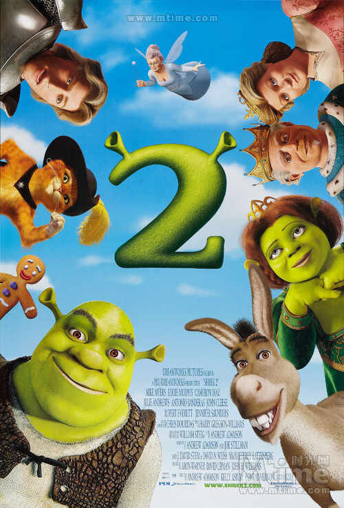 怪物史瑞克2Shrek 2(2004)和上一集以及所有童话一样，这部《怪物史莱克2》也是这样开始的：很久很久以前……史莱克和他拯救的费奥娜公主结婚了。夫妻俩甩下超级电灯泡加扩音机的驴子，去渡蜜月。小两口卿卿我我，甚是甜蜜。当他们返回沼泽地，收到一封来自“遥远国”的邀请函。费奥娜的父母哈沃尔德国王和莉莲王后想请分别许久的女儿和从末谋面的乘龙快婿回娘家看看。于是这对怪物夫妻乘坐马车浩浩荡荡地赶往“遥远国”，当然还得带上他们最丢不起的驴子。正当“遥远国”人们兴高采烈地准备迎接美丽的公主和帅气的驸马爷时，居然从马车上走出一对怪物来……于是一系列故事又开始了。