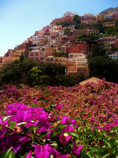 Capri, Italy by Darren Hobson, flickr