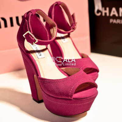 鱼嘴磨砂皮 高跟凉鞋（￥168.00）