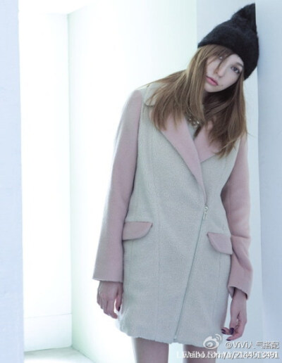 #藤井莉娜# MIIA 2013秋冬代言~各种外套搭配~长款大衣最常见~还有翻毛大衣以及毛毛上衣~~收哪款了呀？