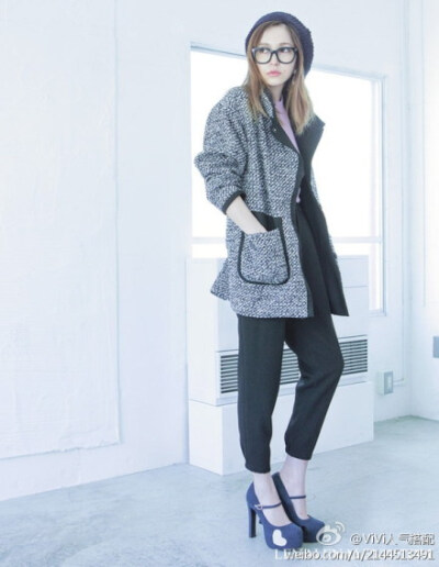 #藤井莉娜# MIIA 2013秋冬代言~各种外套搭配~长款大衣最常见~还有翻毛大衣以及毛毛上衣~~收哪款了呀？