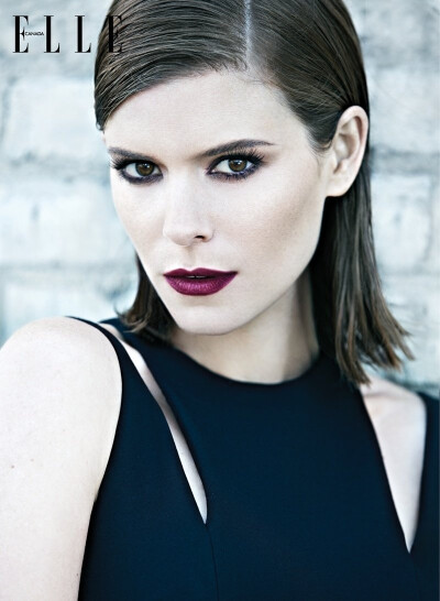 摄影师:Jake Bailey 模特:Kate Mara 杂志:Elle