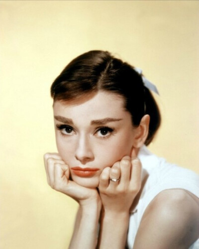 audrey。