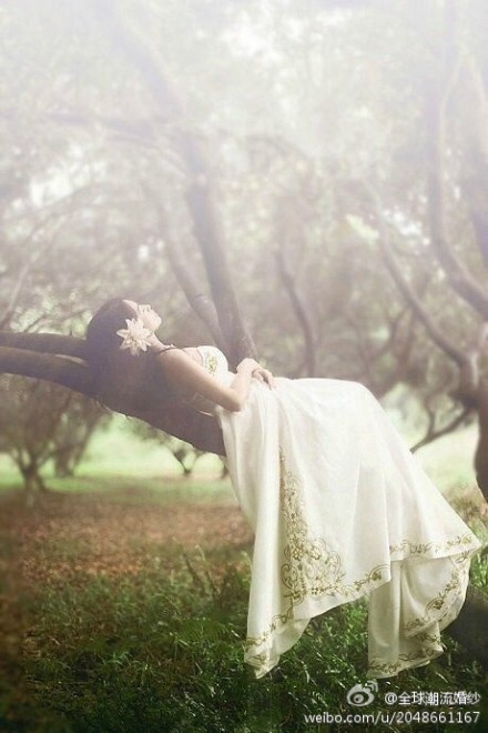 人，最好的心态是平静；最好的状态是简单；最好的感觉是自由；最好的心情是童心。#婚纱#