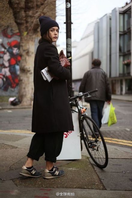 ✿ Streetstyle ✿ | bike girls