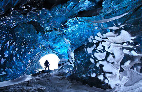 Vatnajokull Glacier Cave （瓦特纳冰川洞穴) 冰岛