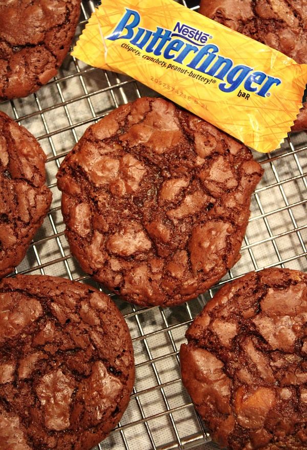 Butterfinger Brownie Cookies #recipe
