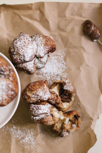 Nutella Stuffed Monkey Bread Muffins http://sulia.com/channel/desserts-baking/f/4b46fae8-222b-4155-9d05-46823965f99f/?pinner=78042501&amp;amp;