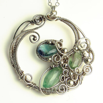 pendant/amazing handcrafted jewelry