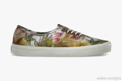 #时尚单品#Vans California Spring 2014 Cali Tribe Washed Authentic CA -Vans支线Vans California近日最新推出一组2014年春季Authentic系列全新鞋款~包括花卉图案，印花纹样与帆布材质等五种全新配色，结合经典独…