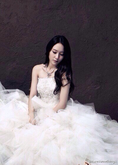 Celeb┃郑秀晶.好美 ★杉与衫