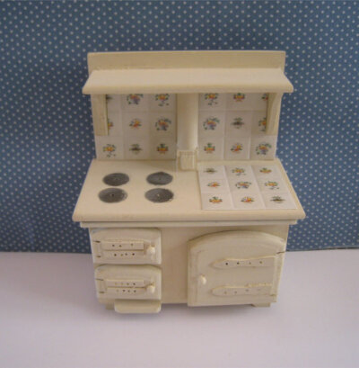 Rustic stove, Twelfh scale dollhouse miniature