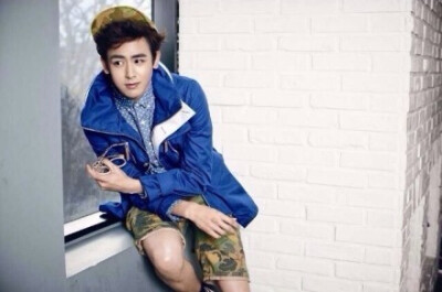 【PIC】140125 #Nichkhun# 一天過去了，你發微博的那一天都會特別開心!#nichkhun宁静致远 微笑面对# 寶貝 khunnight=]