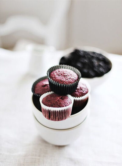 Blackberry cupcakes