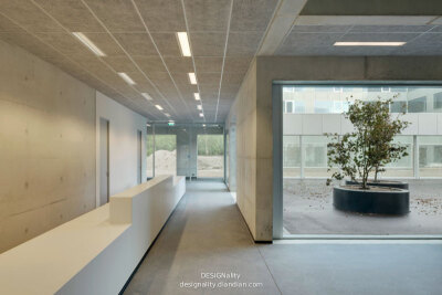 Wiel Arets Architects unites campus hoogvliet in Rotterdam