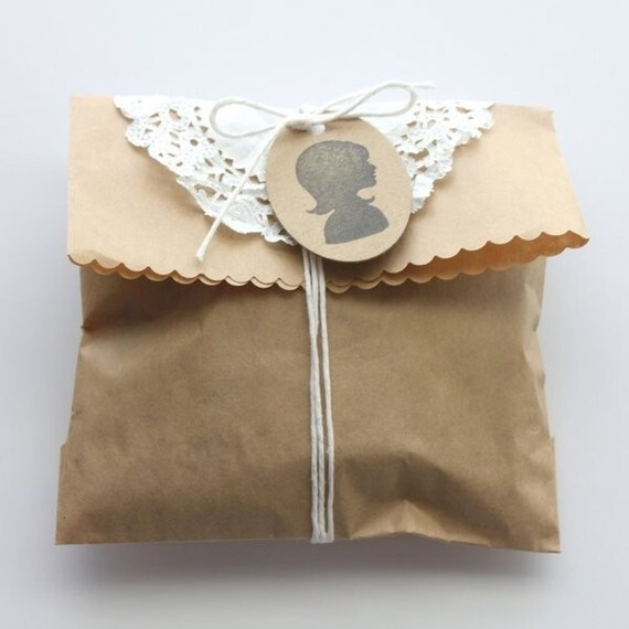 Silhouette.. cute gift wrap