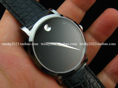 全国联保摩凡陀Movado 瑞红Red Label® 自动机械男表0606112实照