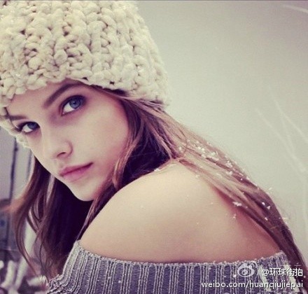 93年匈牙利麻豆Barbara Palvin