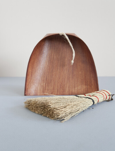 Harimi Dustpan and Hand Broom