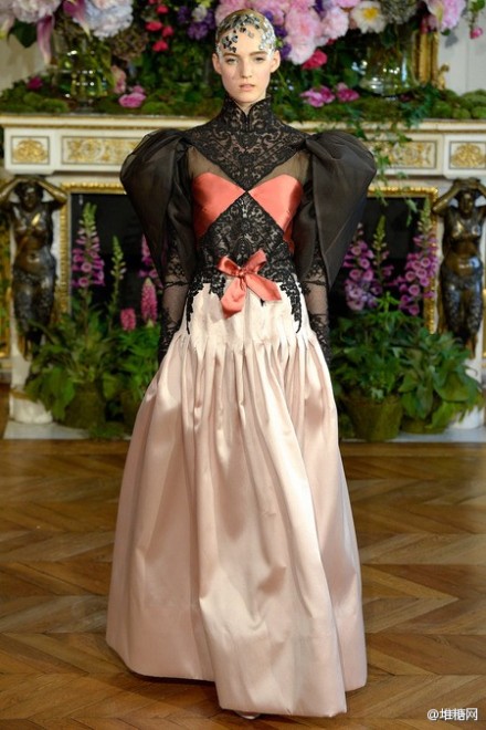 Alexis Mabille Fall2013Couture。