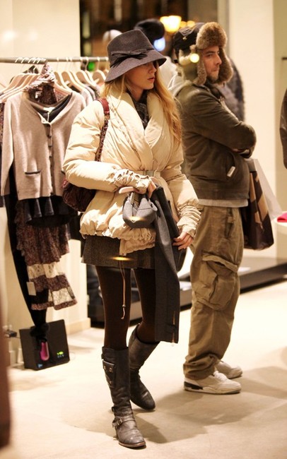 Shopping in Paris - December 3, 2010