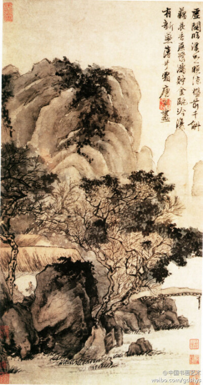 明 唐寅《虚阁晚凉图》--- 此图远处山峦起伏，泉流折叠于茂林烟雾间。近处浓荫茂盛，深掩茅屋草堂。旁有溪桥流水，意境清幽。盛暑时节，两三老人，在此消暑谈心，乐以忘忧。此幅皴法学刘松年、李唐，山石轮廓线转折…