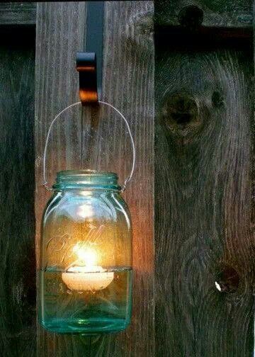 Cool Idea for anytime and anywhere, citronella candle for summertime squitoes! Mason jar and floating candle